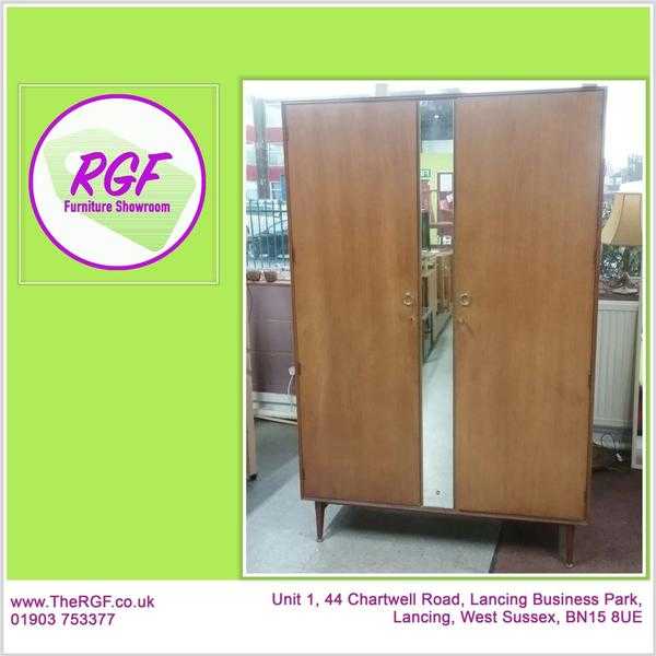 Large Double Wardrobe - Lockable With Key - Local Delivery 19