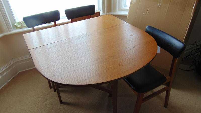 Large drop leaf dining table