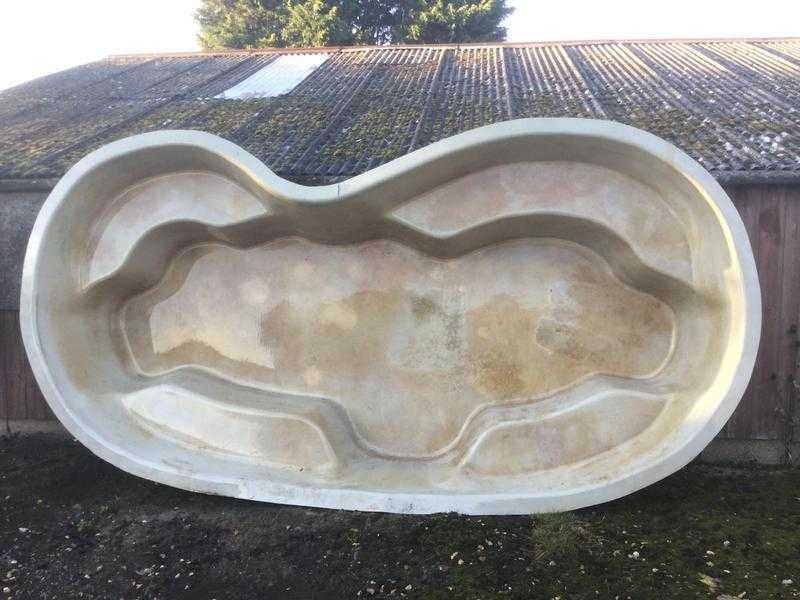 LARGE FIBREGLASS POND