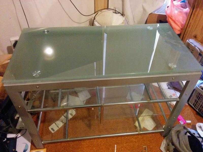 Large Glass Home Entertainment unit TV Stand Table