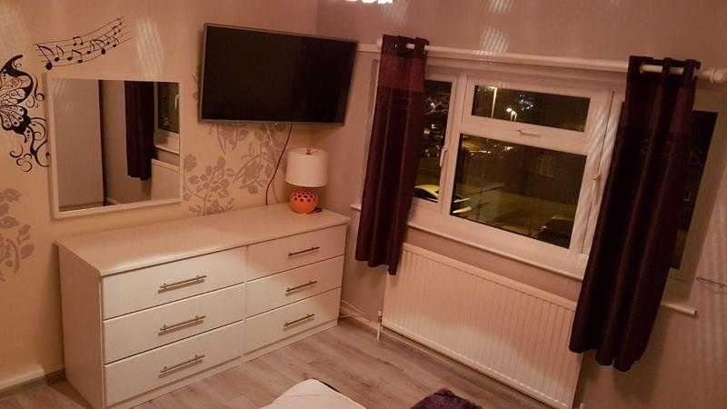 Large room to rent Cosham area