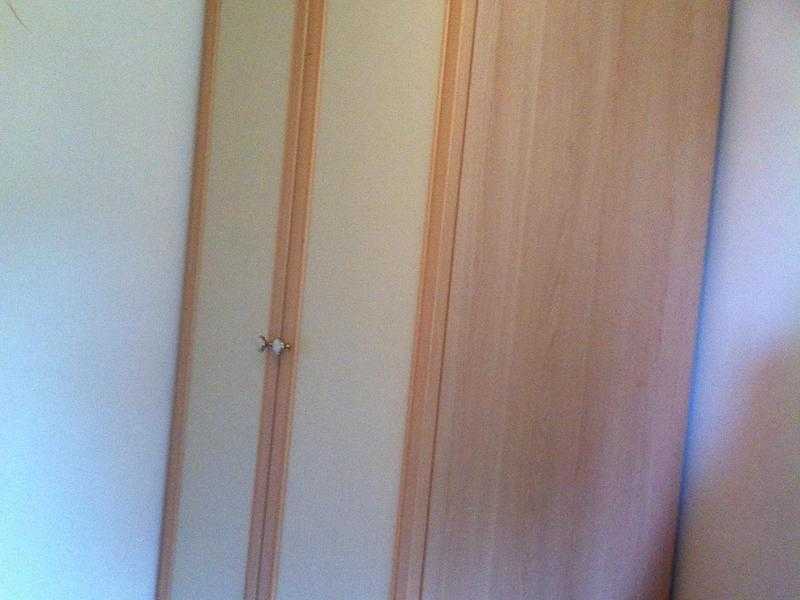 Large Shreiber wardrobe. Good condition. Both hanging rail and shelf.