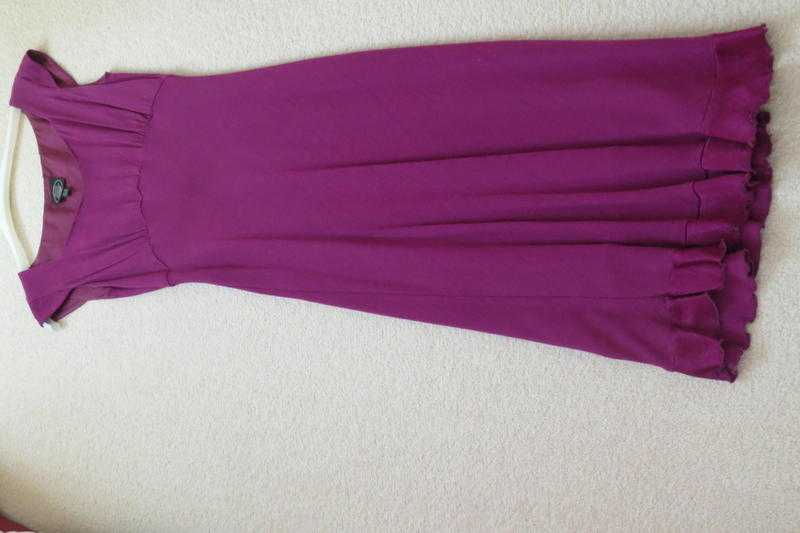 Laura Ashley sophisticated purple dress-.size 10.