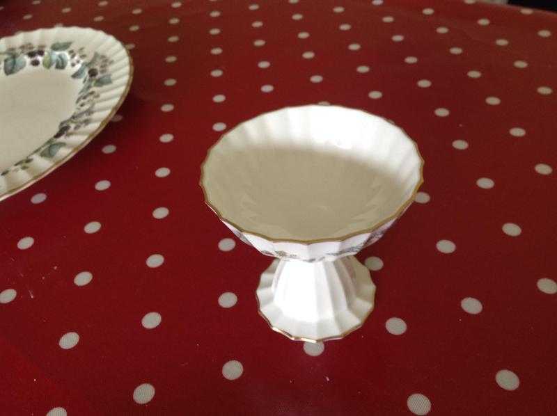 LAVINIA BONE CHINA BOB BON DISH