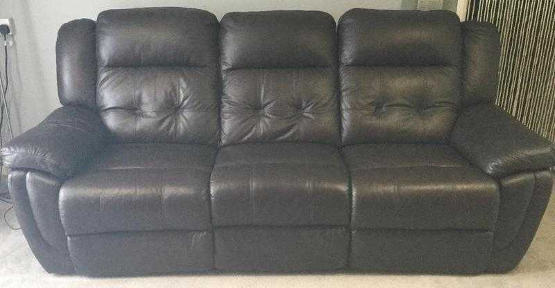 Lazy boy 3 Seater Sofa 2 end electric recliners,Chair manual recliner.