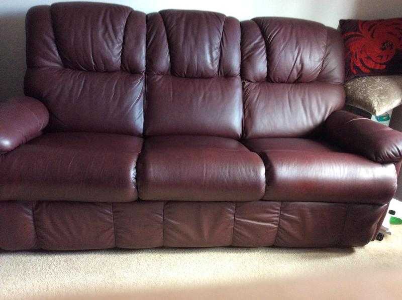 Leather 3 seater Sofa in Excellent Condition