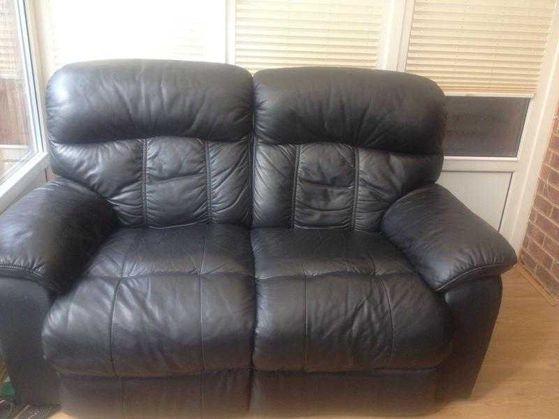 LEATHER BLACK RECLINING SOFA