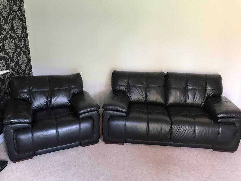 Leather Black Sofa Suite 3 amp 2 Seater and 1 Seater