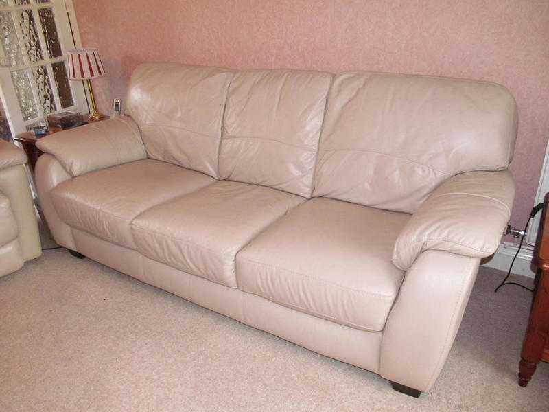 Leather Cream 3 seater sofa - VGC