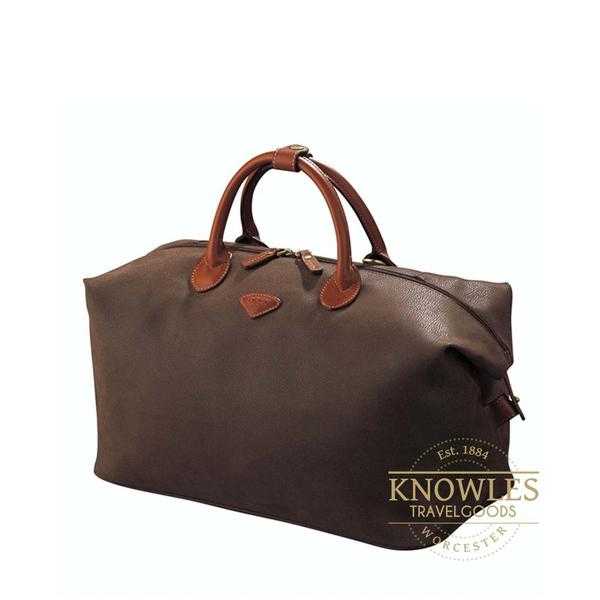 Leather Holdall Bags by Bagsandaccessories