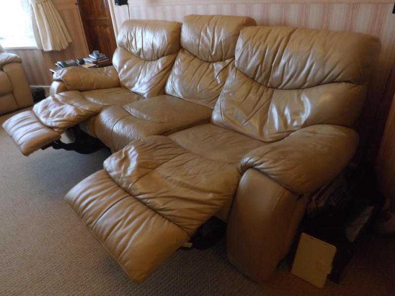 Leather reclining 3 seater sofa  settee