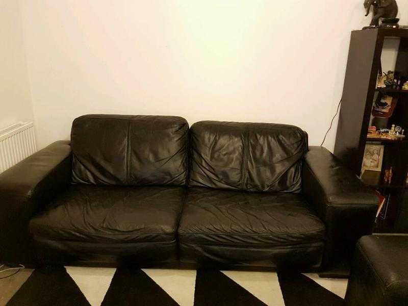 Leather sofa suite for FREE THEY NEED TO GO ASAP