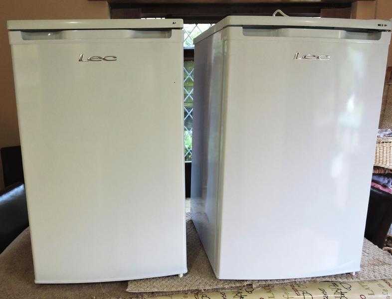 LEC FRIDGE AND FREEZER