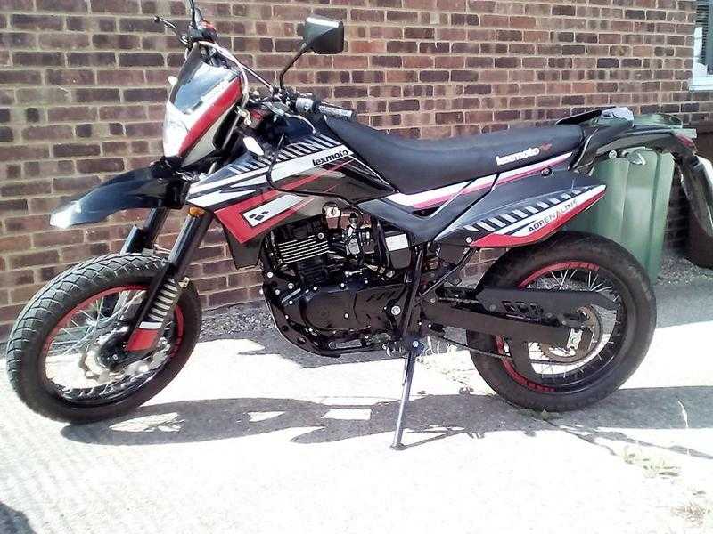 Lexmoto Adrenaline 125cc Supermoto 65 reg (2015)