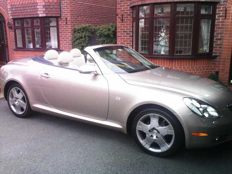 Lexus Sc 2004   ( JUST 21,000 MILES ) AS NEW THROUGHOUT