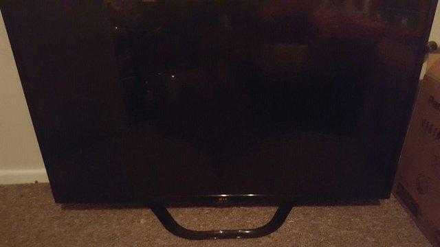 LG 47 inch Smart TV, Spares or Repair 100.00 ono