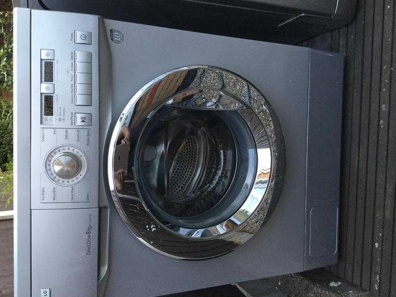 LG 8kg Direct Drive Washing Machine