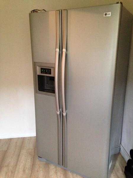 LG American fridge freezer