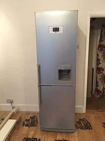 LG Combination Fridge Freezer in Godalming