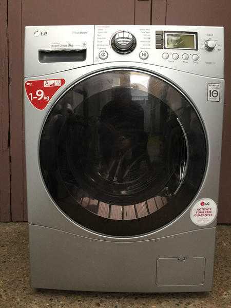 LG STEAM 9kg 1400 spin Silver Washing Machine. Model F1479FDS5