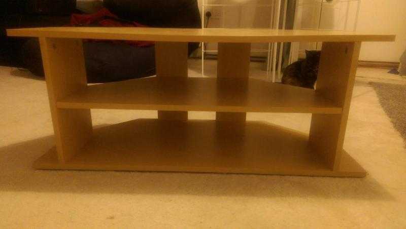 Light coloured wooden TV Unit