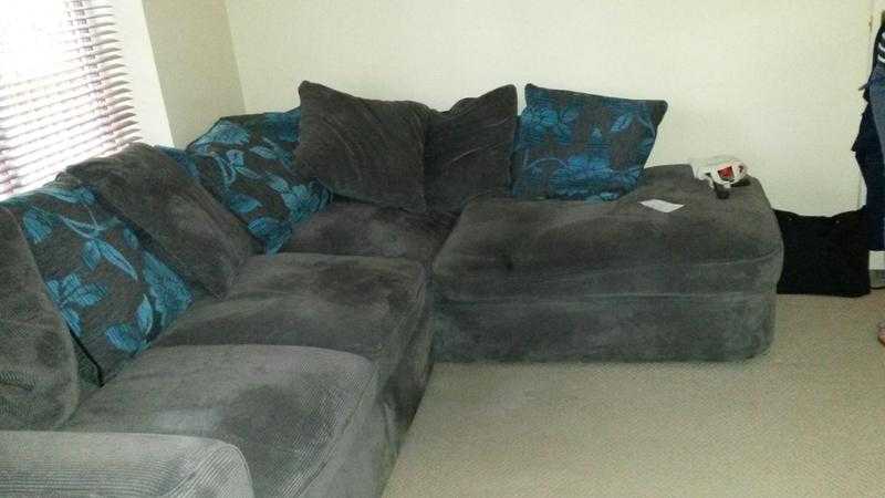 Like new,Corner sofa