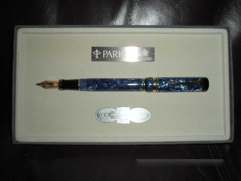 LIMITED EDITION PARKER CENTENNIAL DUOFOLD FOUNTAIN PEN