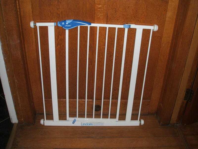 Lindam Stair Gate (pressure fitting)