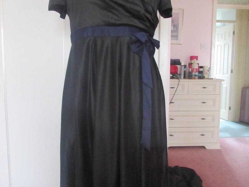 Lindy Bop black satin fully lined evening dress Size 24 BNWOT