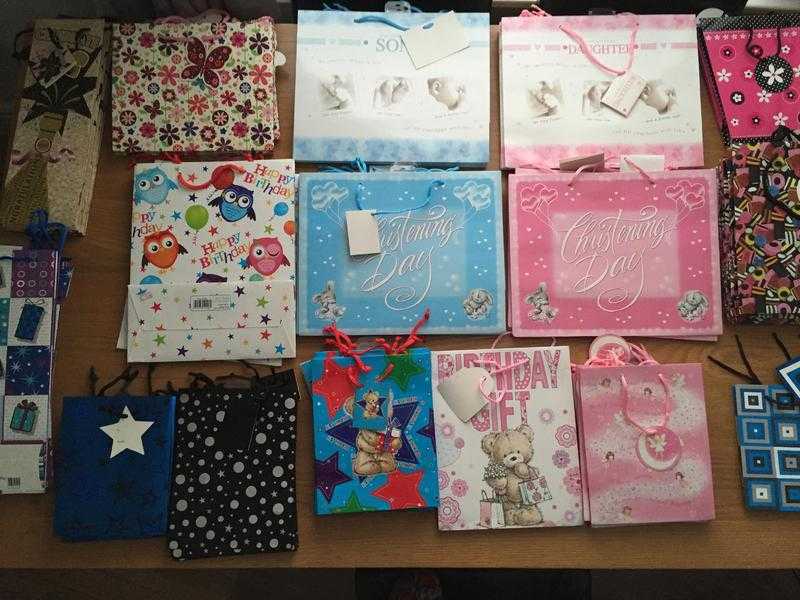 Liquidated Stock  Shop Closure Joblot - Brand new Gift Bags  bottle Bags