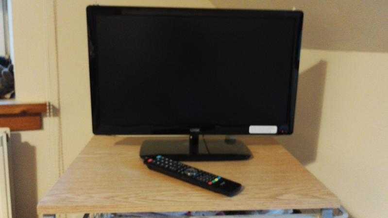 Logik 22quot HD LED TV with DVD player
