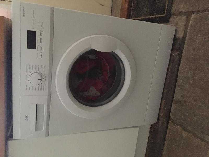 Logik Washing Machine