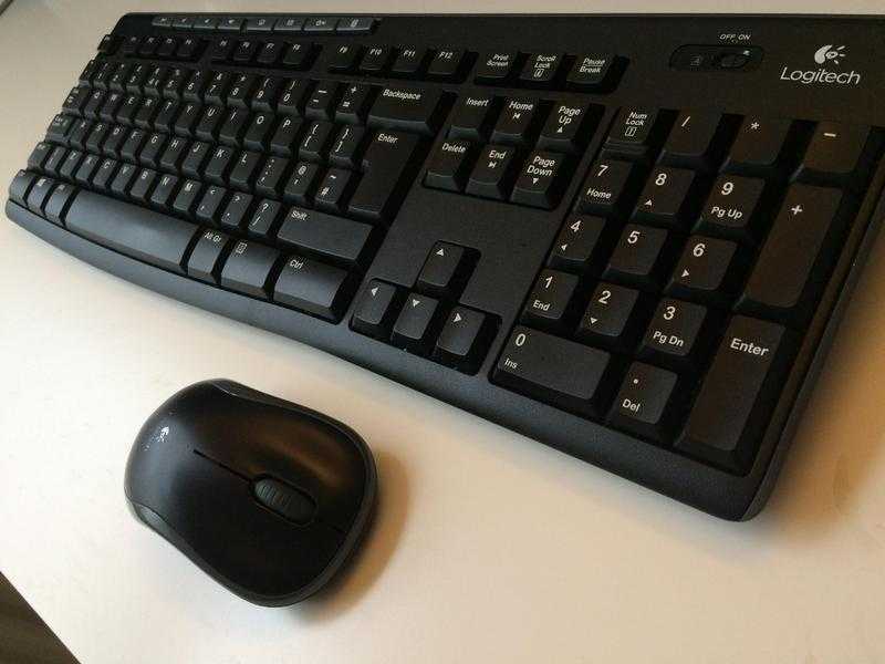 LOGITECH MK270 wireless. Excellent condition. Keyboard and Mouse bundle. Nano USB. HAPPY TO POST