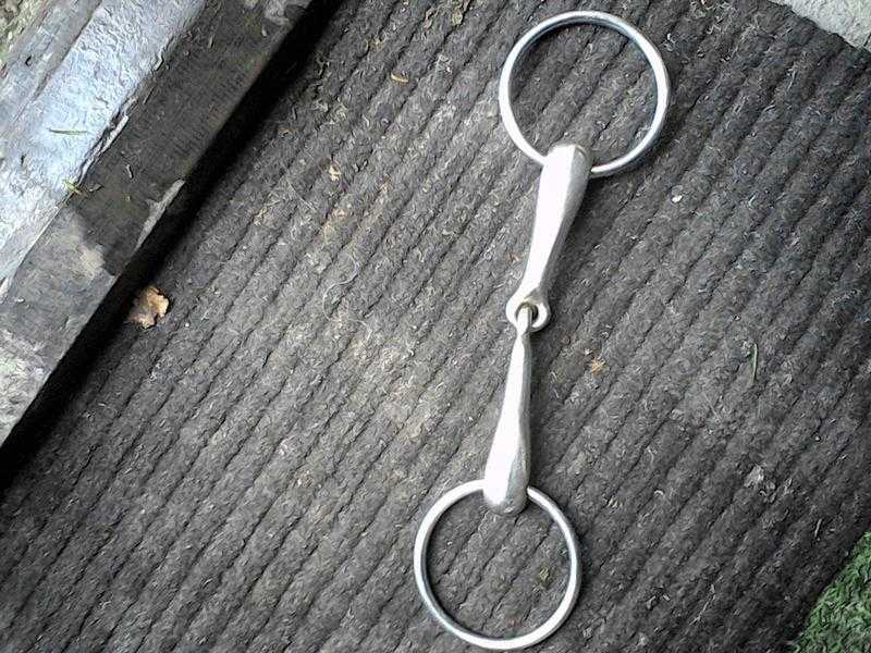 Loose ring snaffle bit 5.5quot