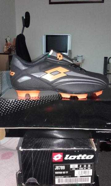 Lotto Football Boots Never Worn sized 8