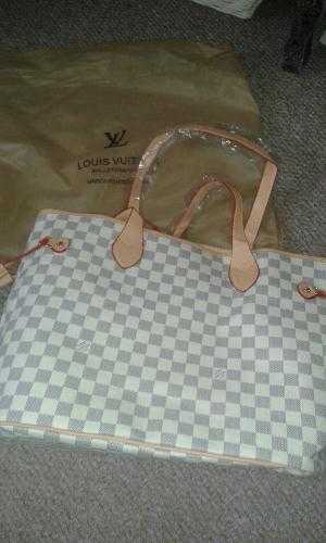 louis vuitton hand bag