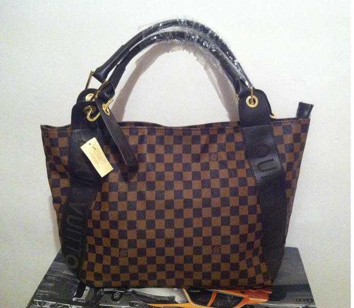 Louis Vuitton Travel Shoulder Bag