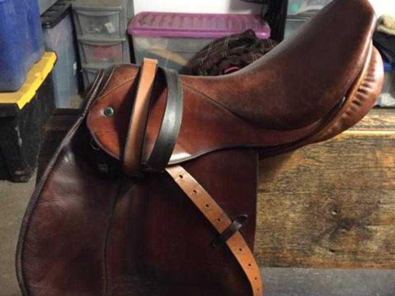 Lovely and comfy Stuebben 17.5quot Lohengrin saddle for sale