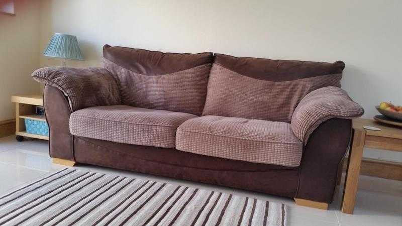 Lovely brown 3 seater sofa