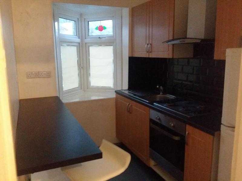 Lovely Double Room off Ilford Lane