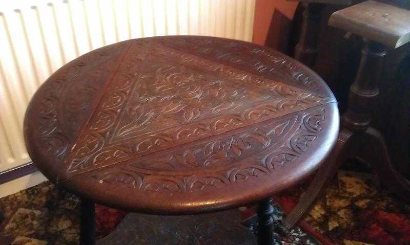 Lovely ornate round table