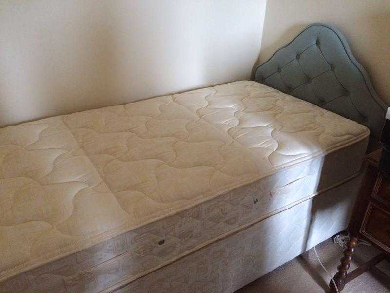 Lovely single bed from Jones the Furnishers in Northampton - almost brand new