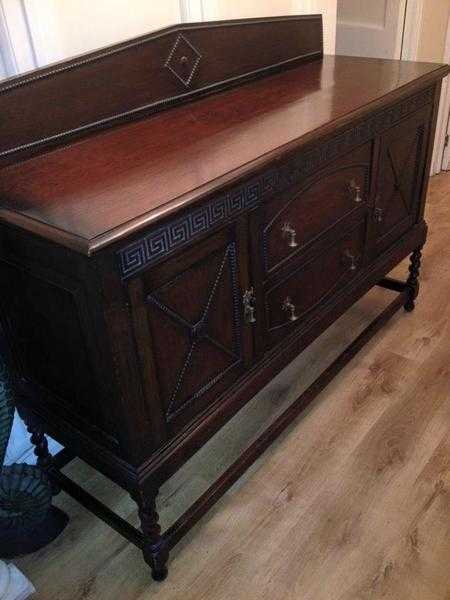 Lovely vintage side board