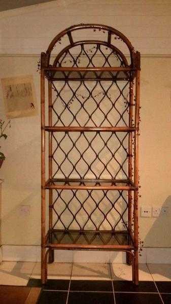 Lovely wood and rattan 4 glass shelving unit - Excellent condition