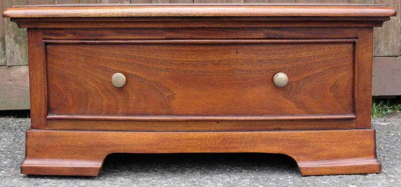 Low Mahogany Unit