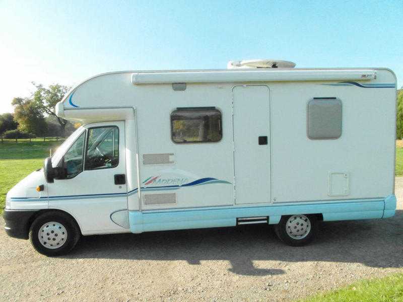 Low Profile 2003 Fiat Ducato Fixed French Bed