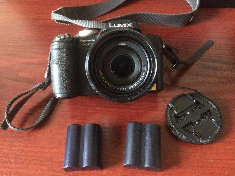 Lumix FZ18 Digital Camera