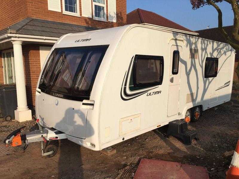 Lunar Ultima 4 Berth Twin Axle