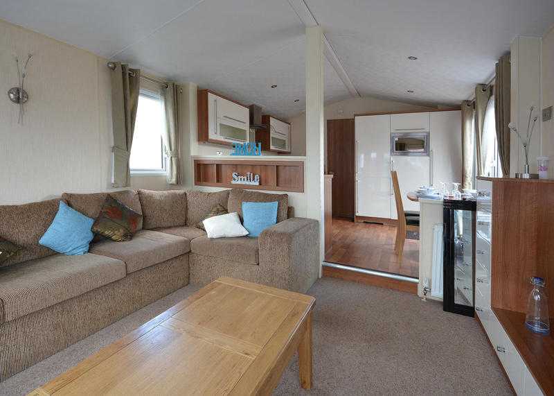 Luxury 2 bed static holiday homeALL 2016 fees includeddog friendly12month seasonnear Bridlington