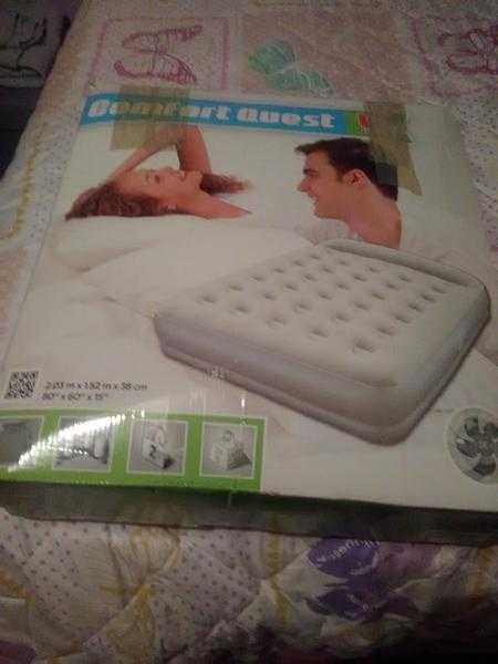 Luxury double air bed
